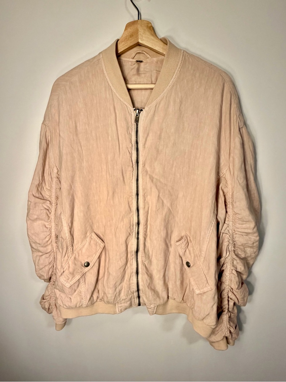 Free People Linen Blend Womenโs Lightweight Bomber Jacket in Blush Pink